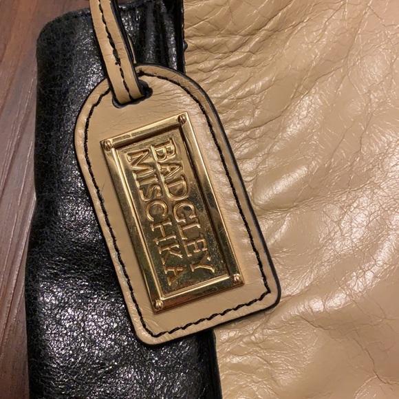 Badgley Mischka Black and Tan purse - Picture 2 of 16
